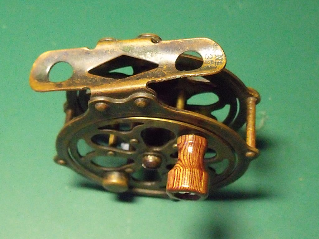 Meisselbach FEATHERLIGHT No. 290 Bronze Finish Skeleton, Fly, Bass, and Trolling  Reel Circa-1904 — VINTAGE FISHING REELS